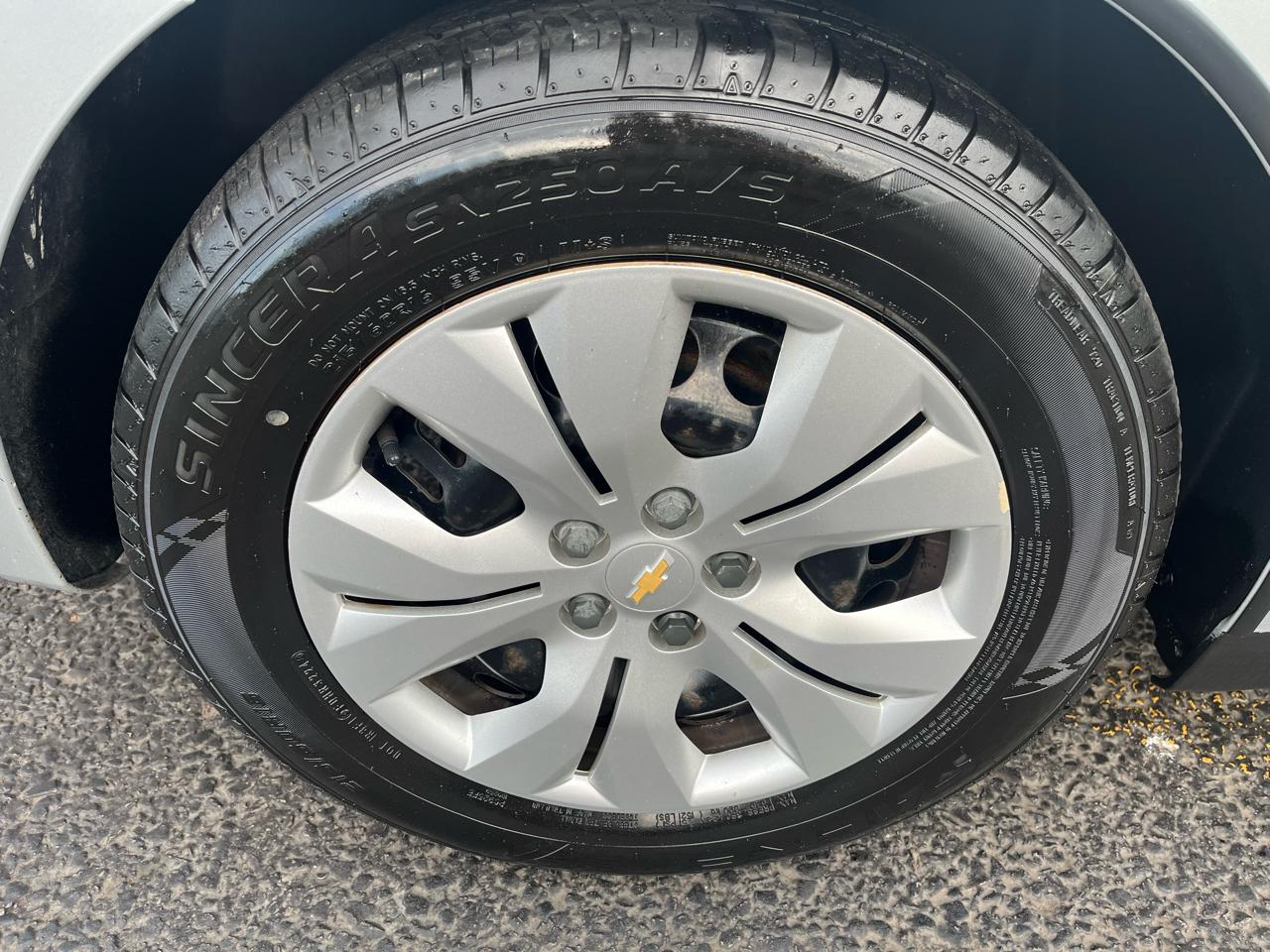 Chevrolet Cruze LS Auto 2014