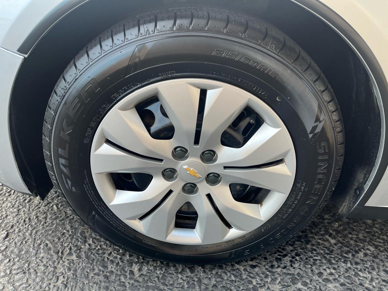 Chevrolet Cruze LS Auto 2014