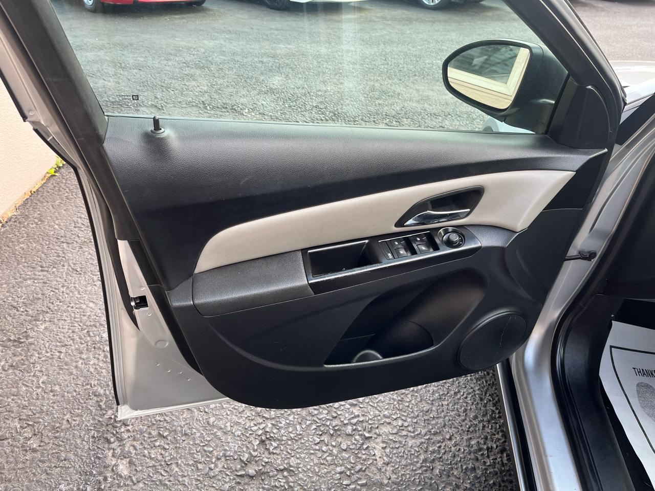 Chevrolet Cruze LS Auto 2014