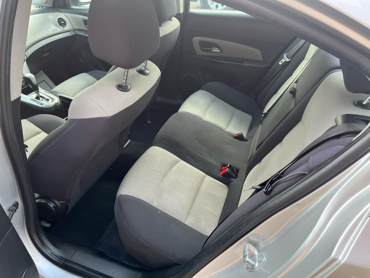 Chevrolet Cruze LS Auto 2014