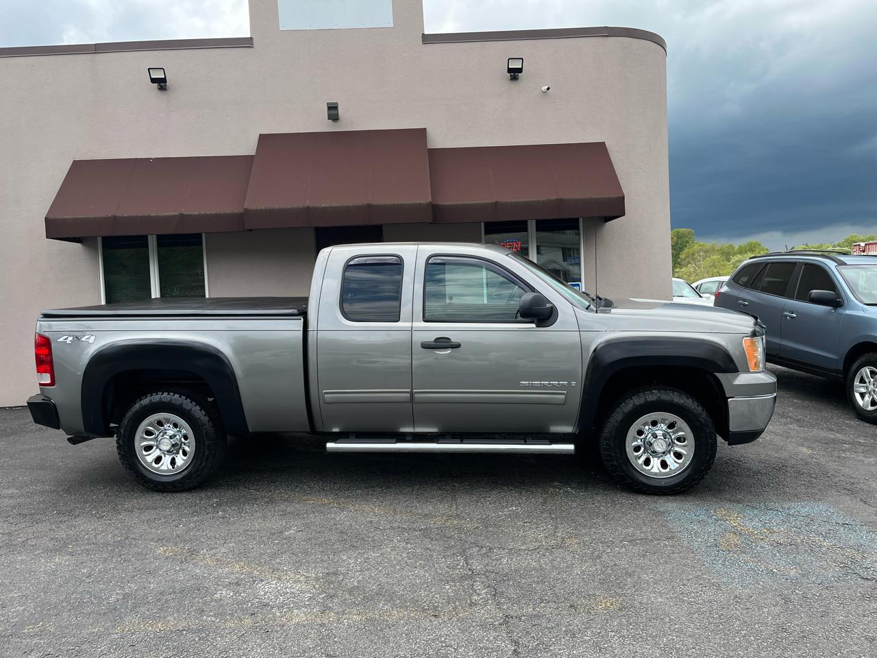 GMC Sierra 1500 SLE1 Ext. Cab Std. Box 4WD 2009