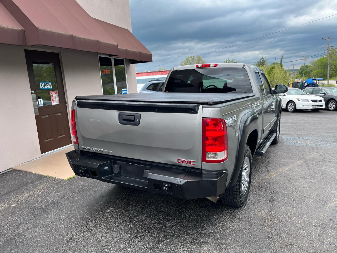 GMC Sierra 1500 SLE1 Ext. Cab Std. Box 4WD 2009