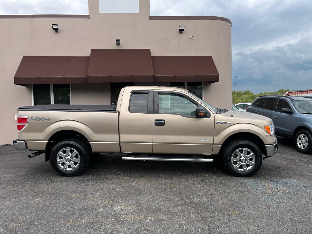 Ford F-150 XLT SuperCab 6.5-ft. Bed 4WD 2014