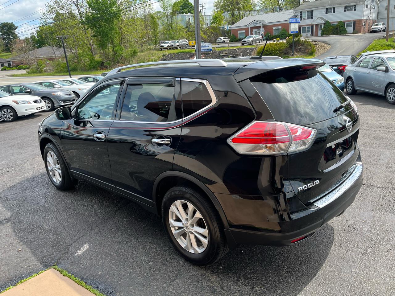 Nissan Rogue SV AWD 2015