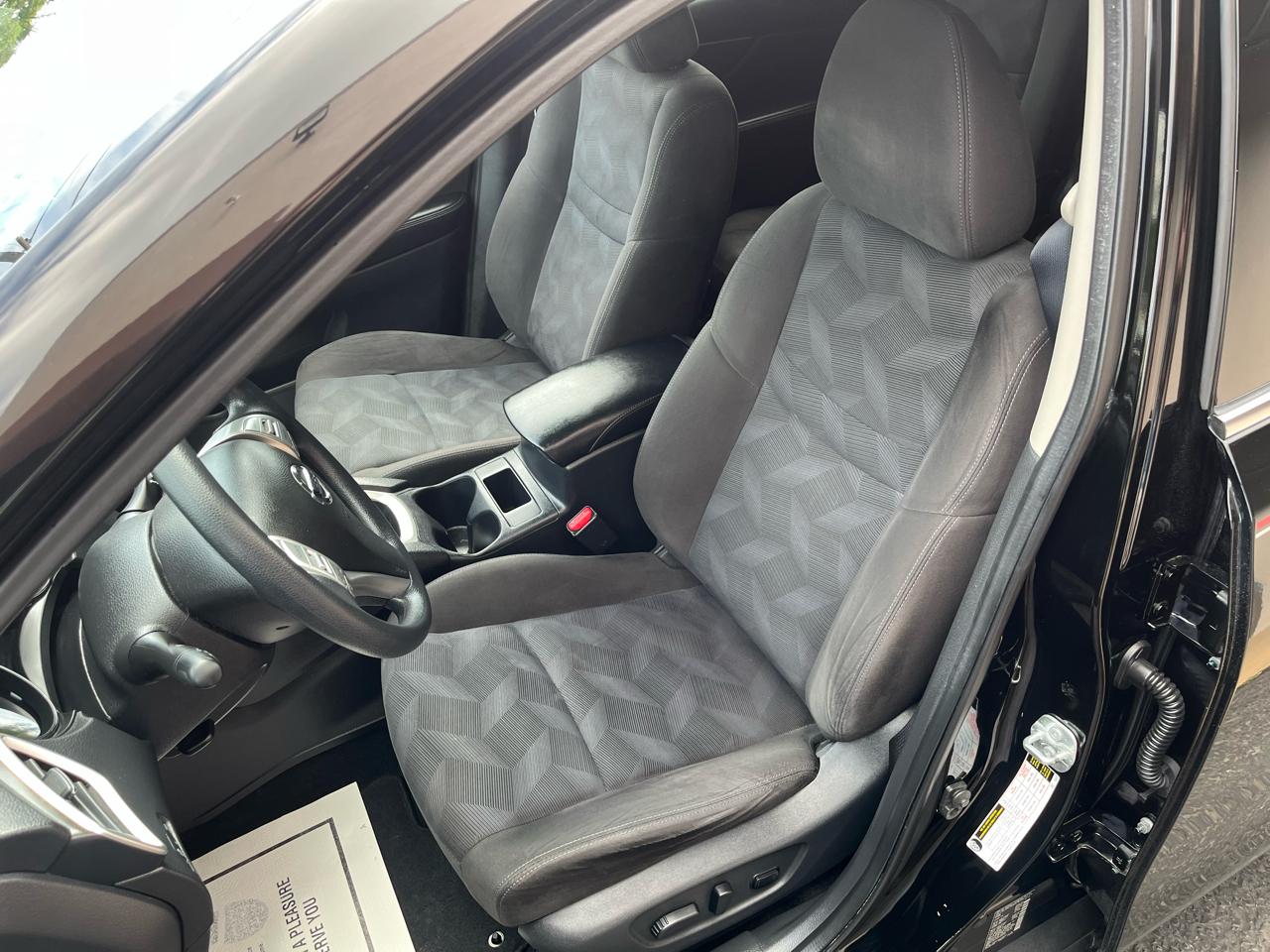 Nissan Rogue SV AWD 2015