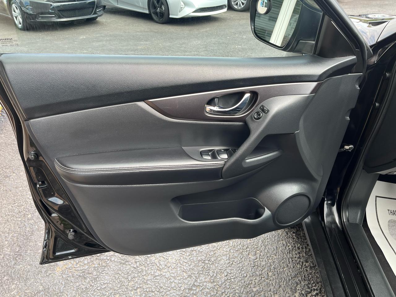 Nissan Rogue SV AWD 2015