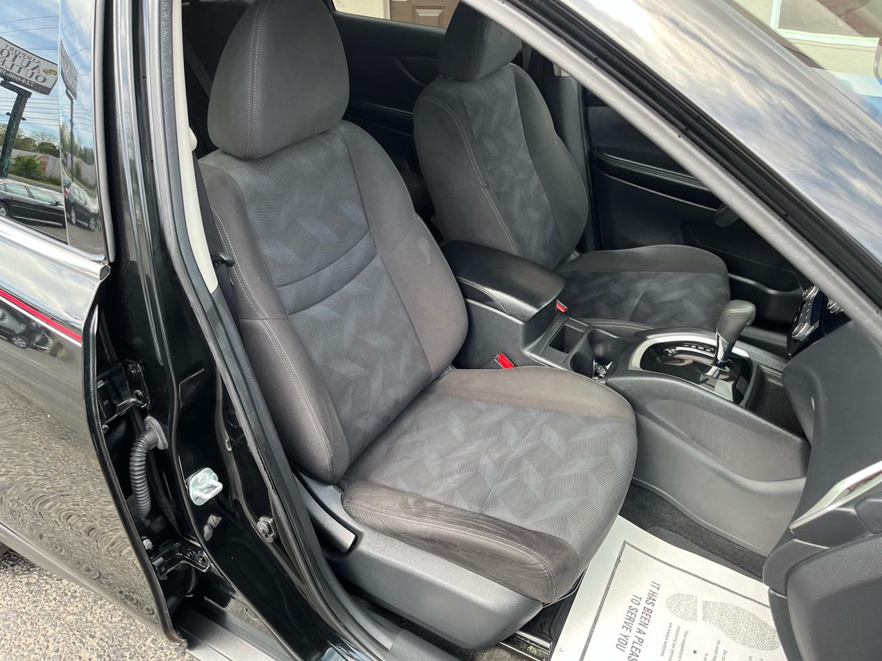 Nissan Rogue SV AWD 2015