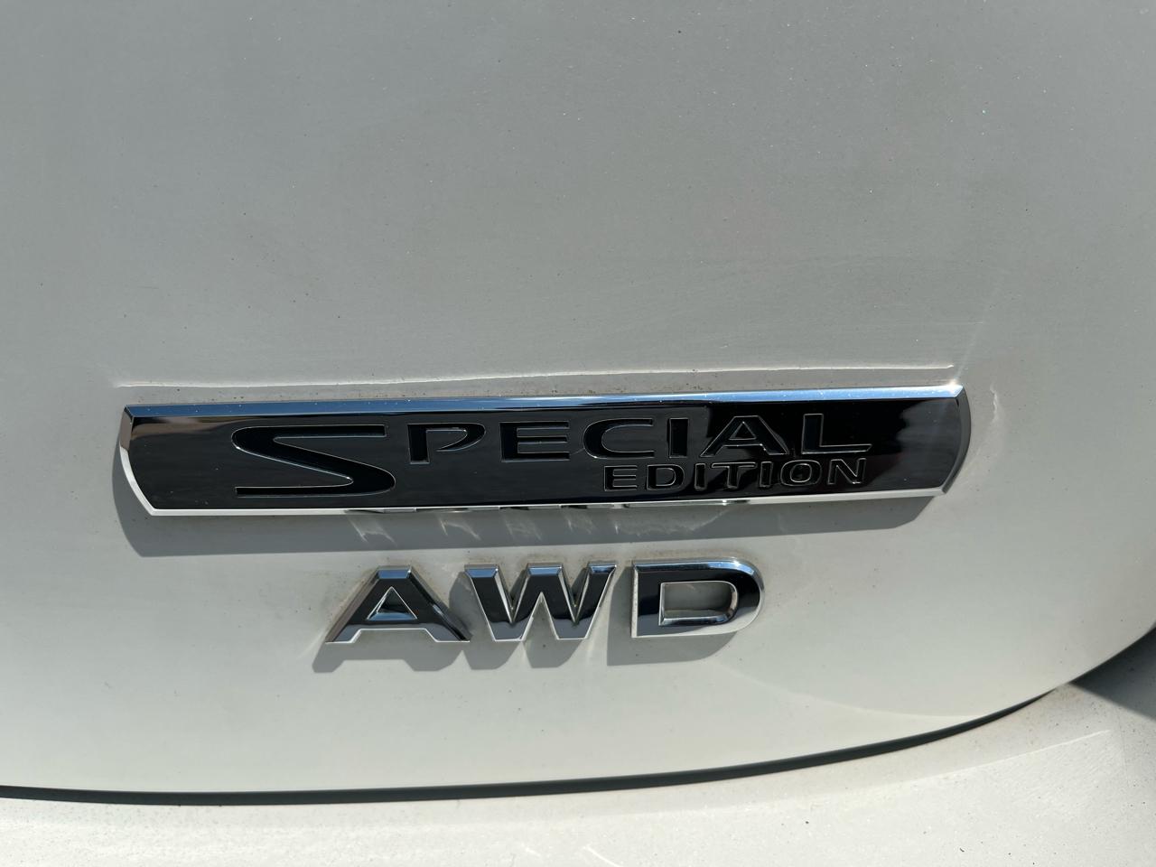 Nissan Rogue  2012