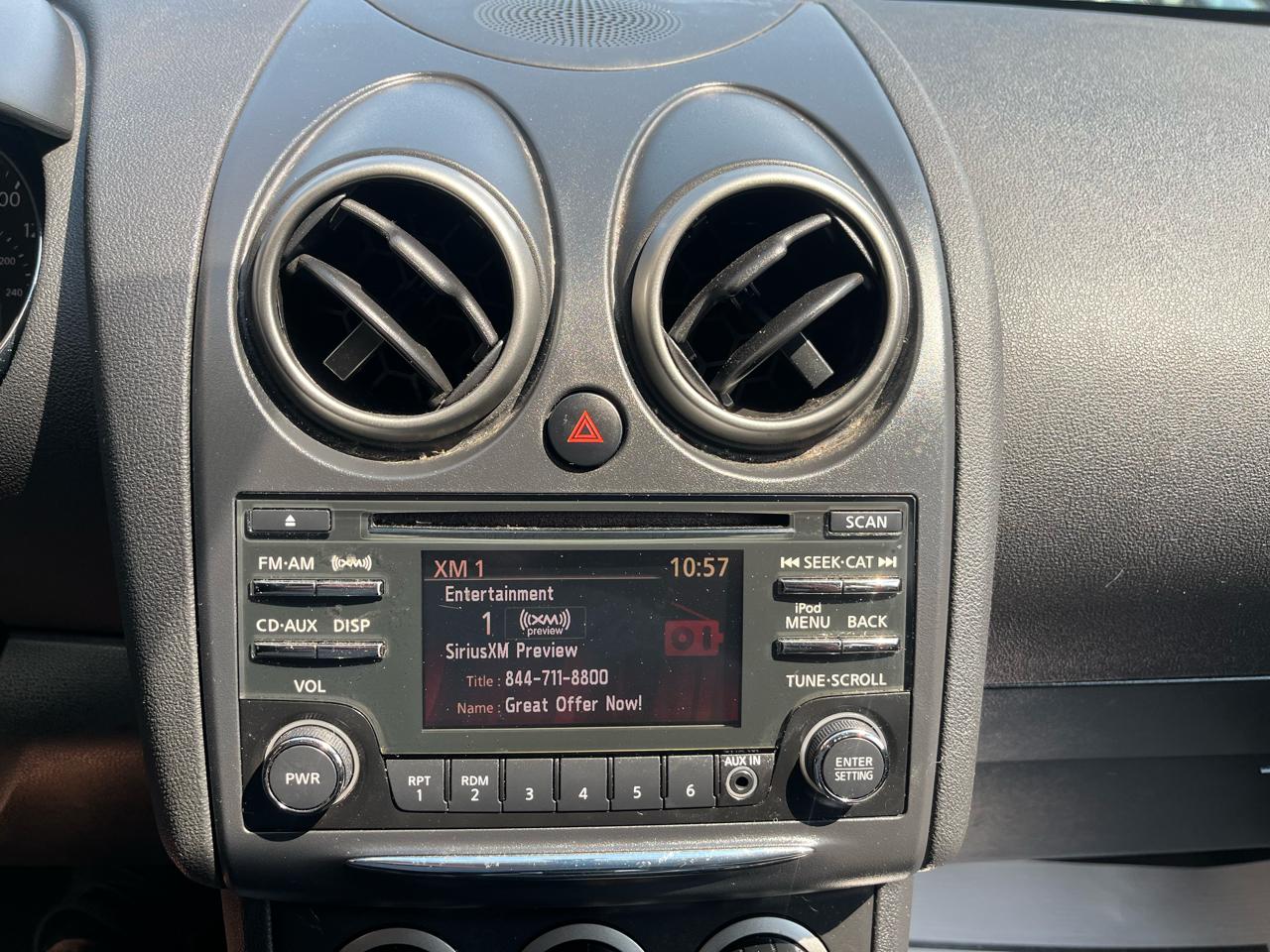 Nissan Rogue  2012