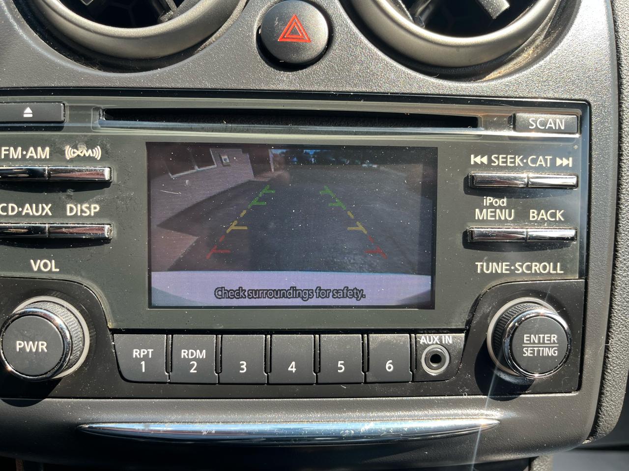 Nissan Rogue  2012