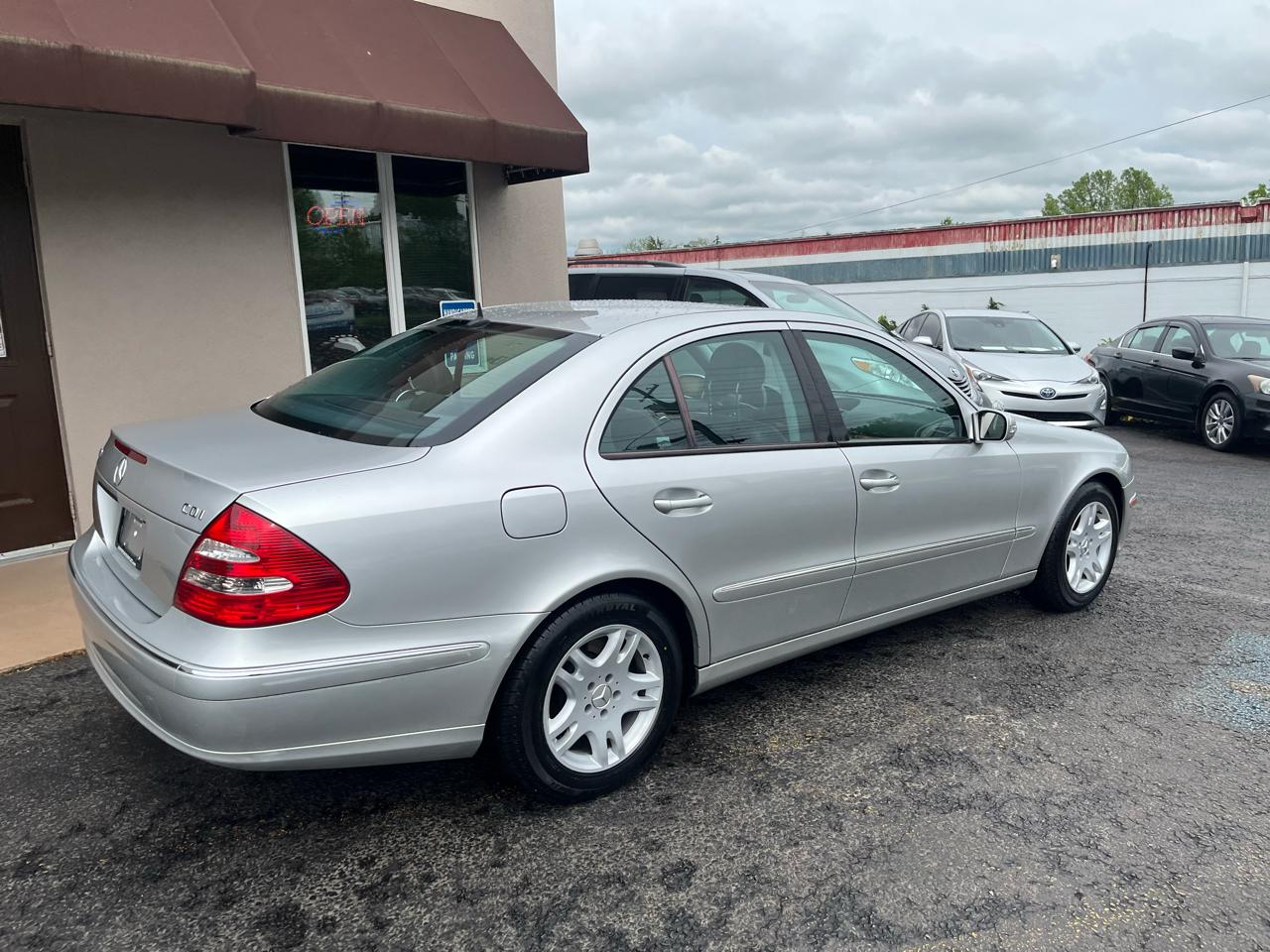 Mercedes-Benz E-Class E320 CDI 2005