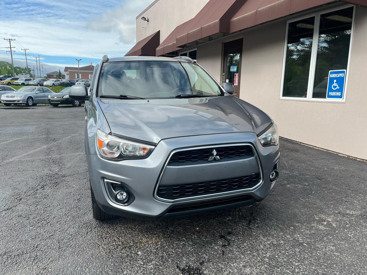 Mitsubishi Outlander Sport SE AWD 2013
