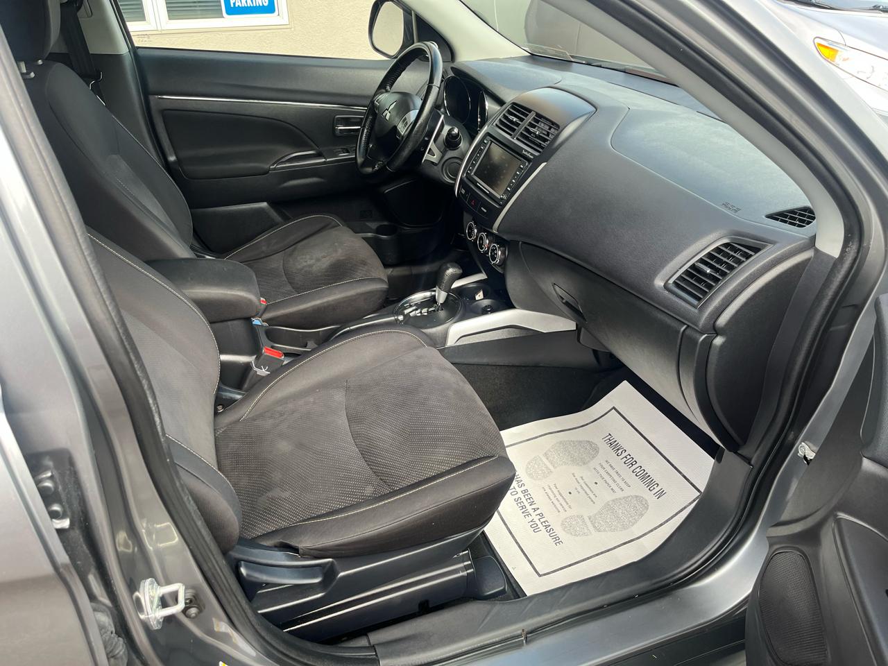 Mitsubishi Outlander Sport SE AWD 2013