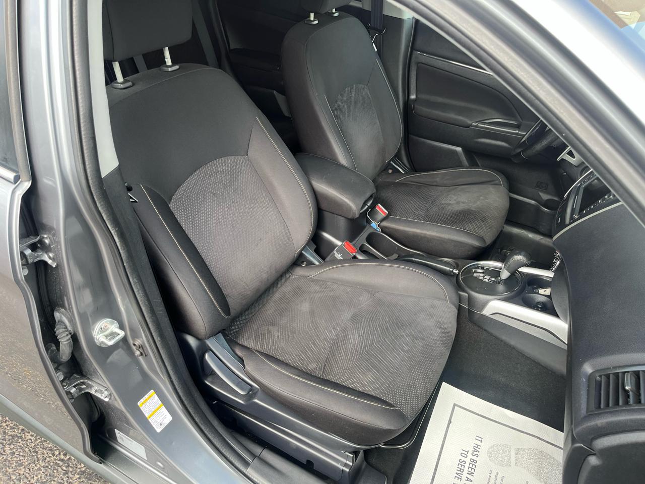 Mitsubishi Outlander Sport SE AWD 2013