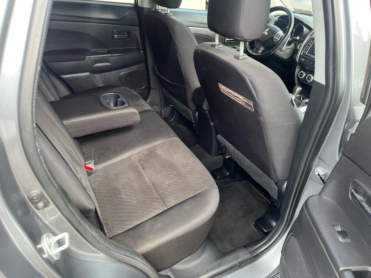 Mitsubishi Outlander Sport SE AWD 2013