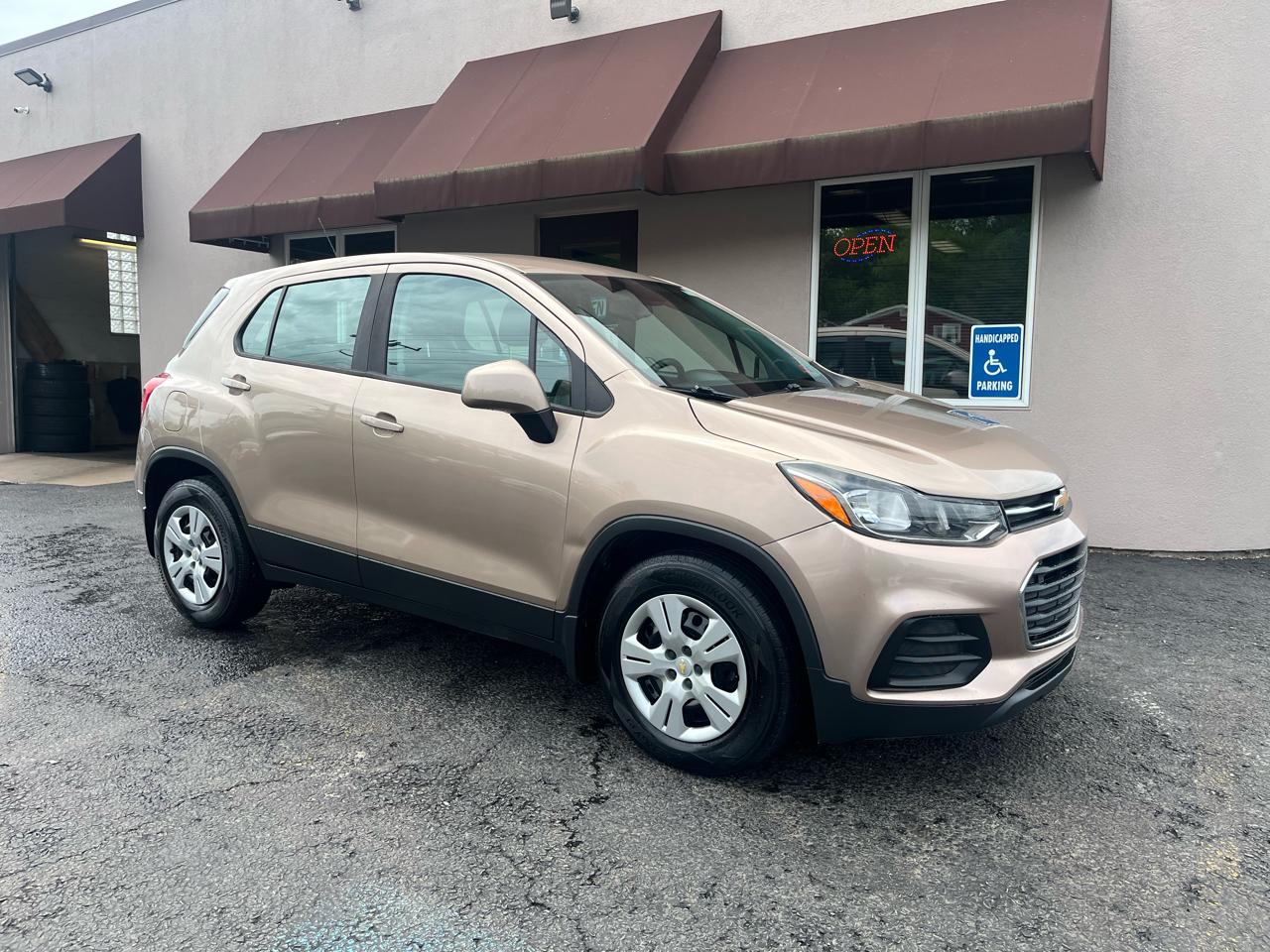 Chevrolet Trax LS 4D SUV 2018