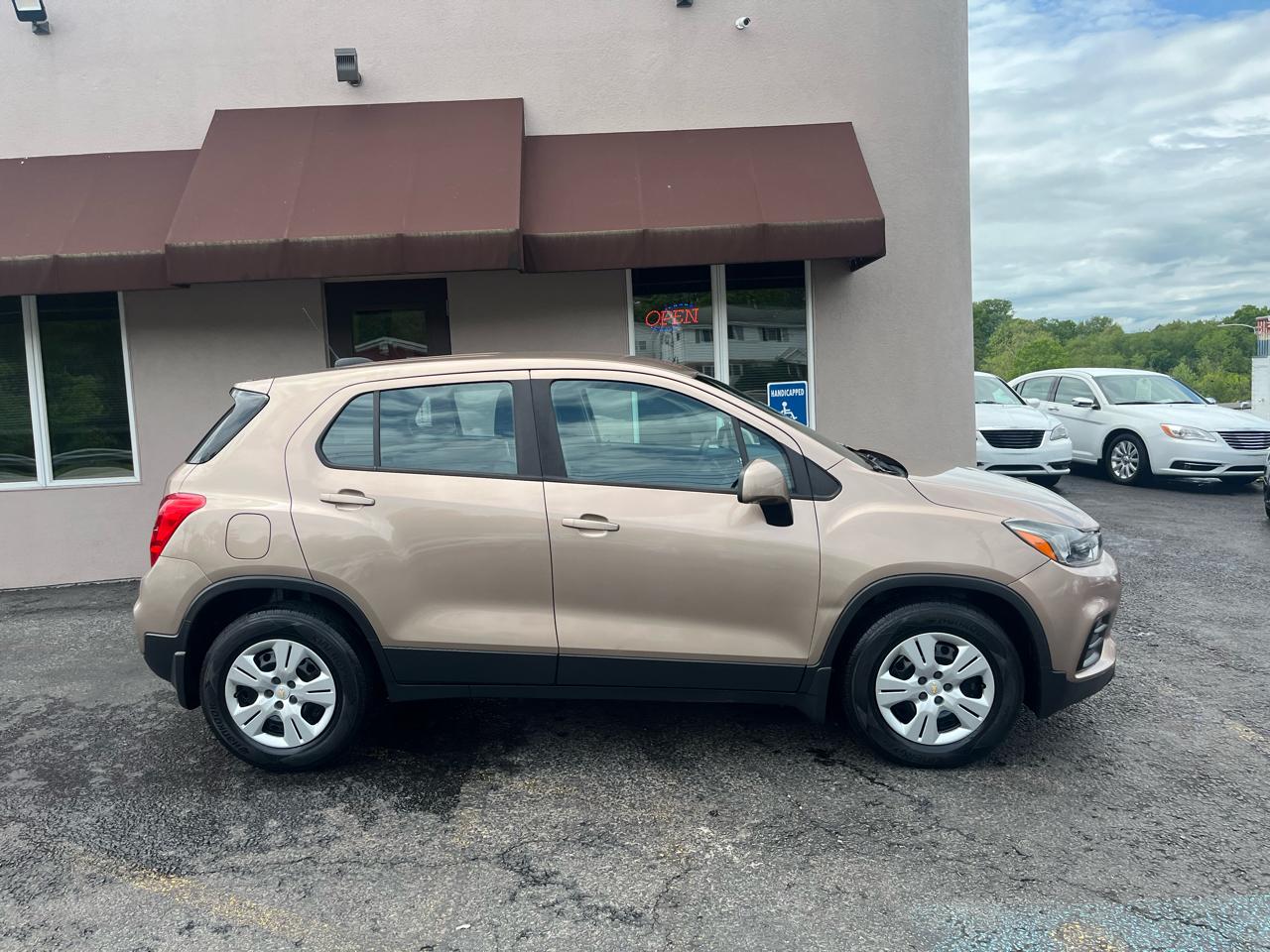 Chevrolet Trax LS 4D SUV 2018