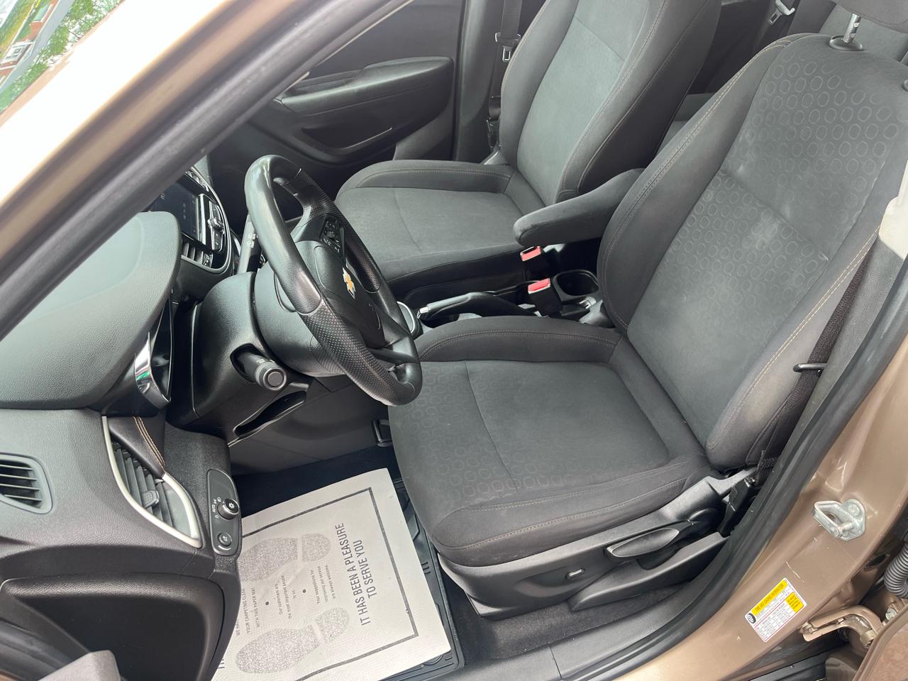 Chevrolet Trax LS 4D SUV 2018