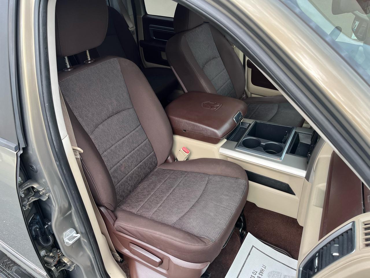 RAM 1500 Lone Star Crew Cab SB 2WD 2014