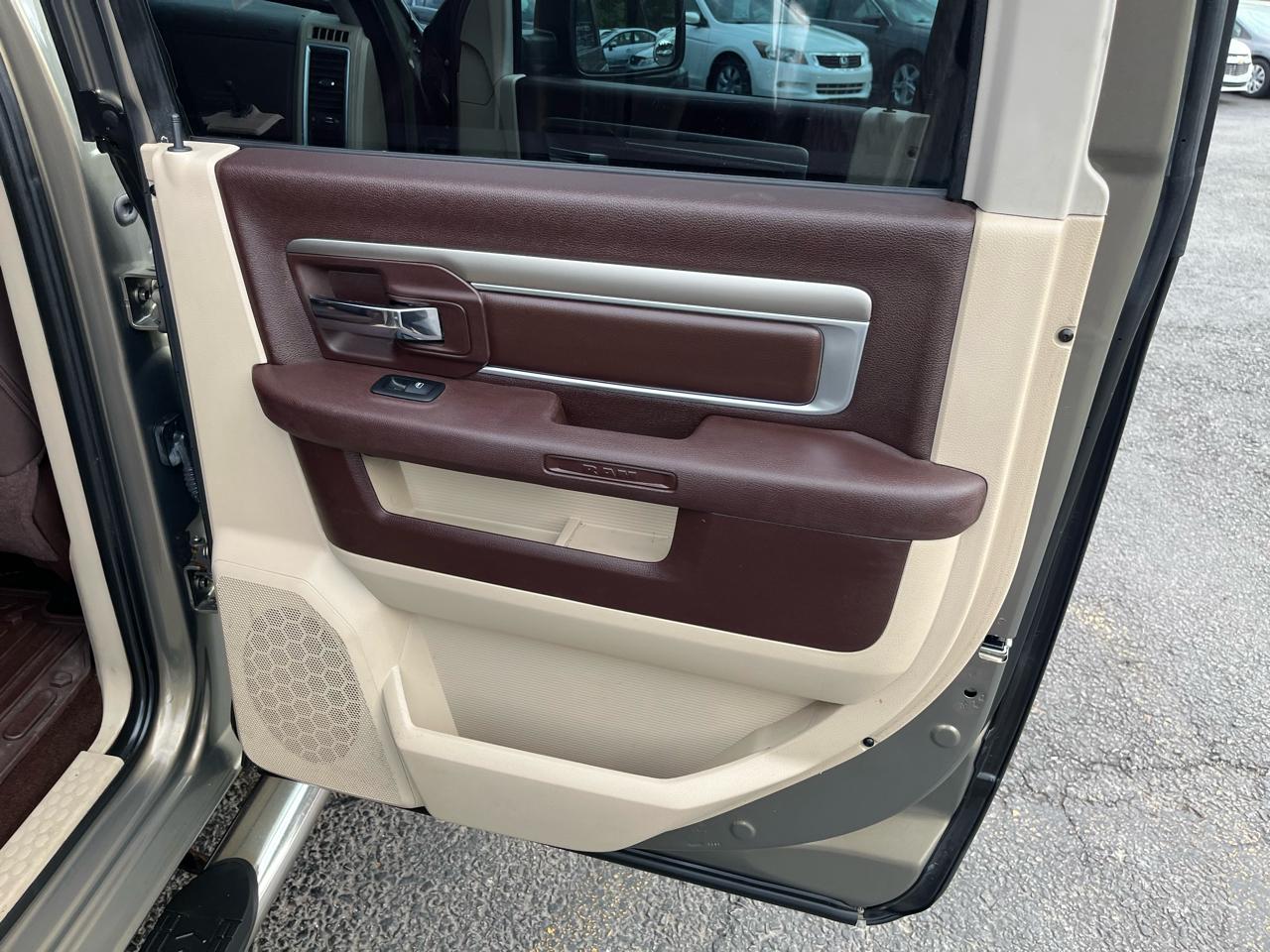 RAM 1500 Lone Star Crew Cab SB 2WD 2014