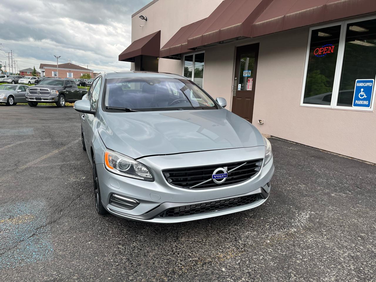 Volvo S60 T5 Dynamic 2017