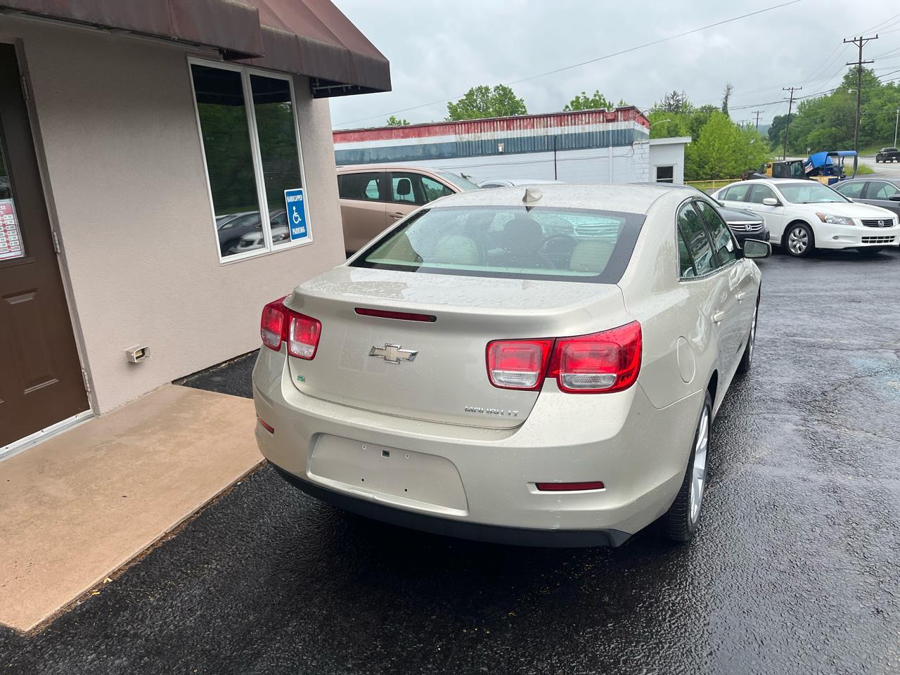 Chevrolet Malibu 2LT 2015