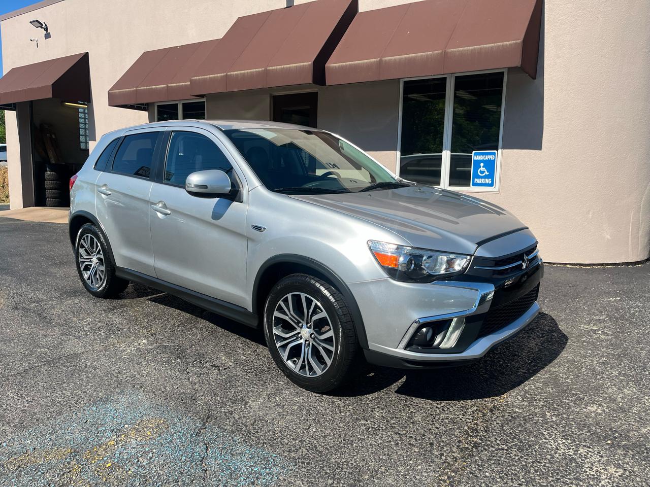 Mitsubishi Outlander Sport 2.4 SE 4WD CVT 2018
