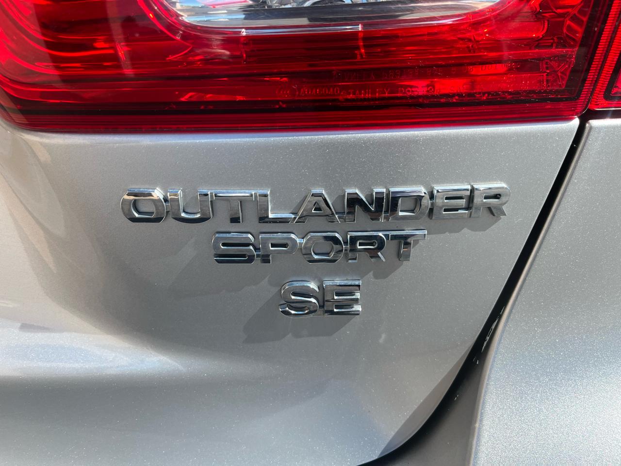 Mitsubishi Outlander Sport 2.4 SE 4WD CVT 2018