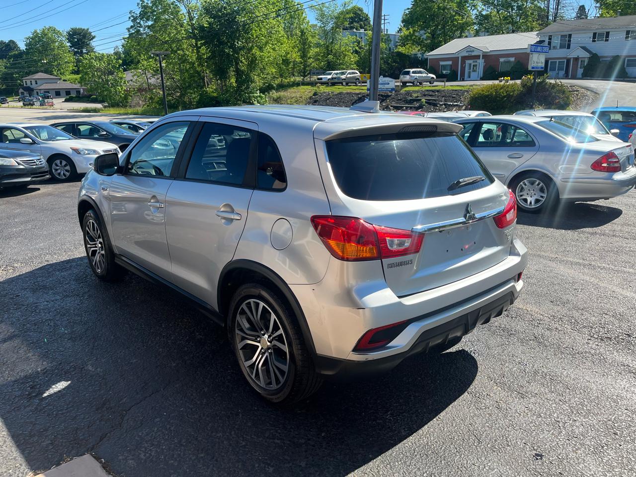 Mitsubishi Outlander Sport 2.4 SE 4WD CVT 2018