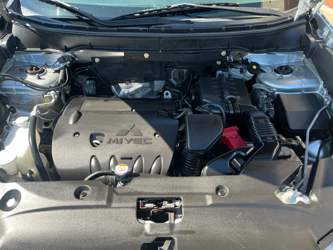Mitsubishi Outlander Sport 2.4 SE 4WD CVT 2018
