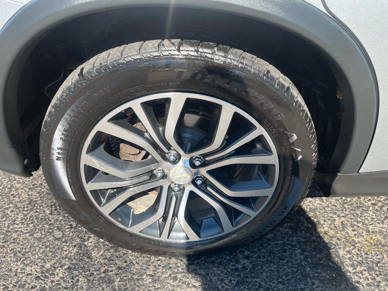 Mitsubishi Outlander Sport 2.4 SE 4WD CVT 2018