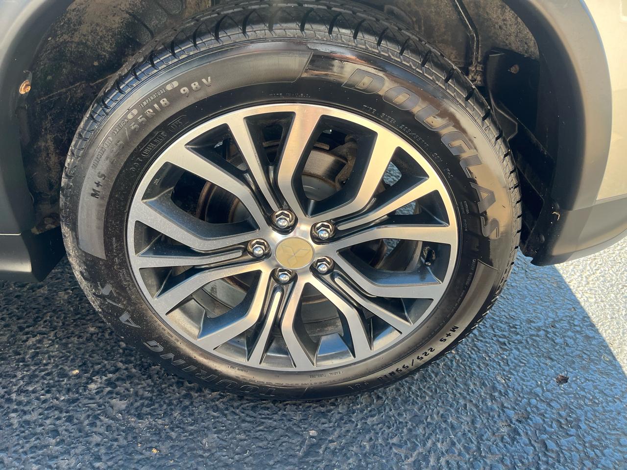 Mitsubishi Outlander Sport 2.4 SE 4WD CVT 2018