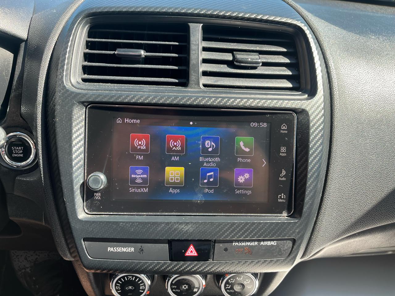 Mitsubishi Outlander Sport 2.4 SE 4WD CVT 2018