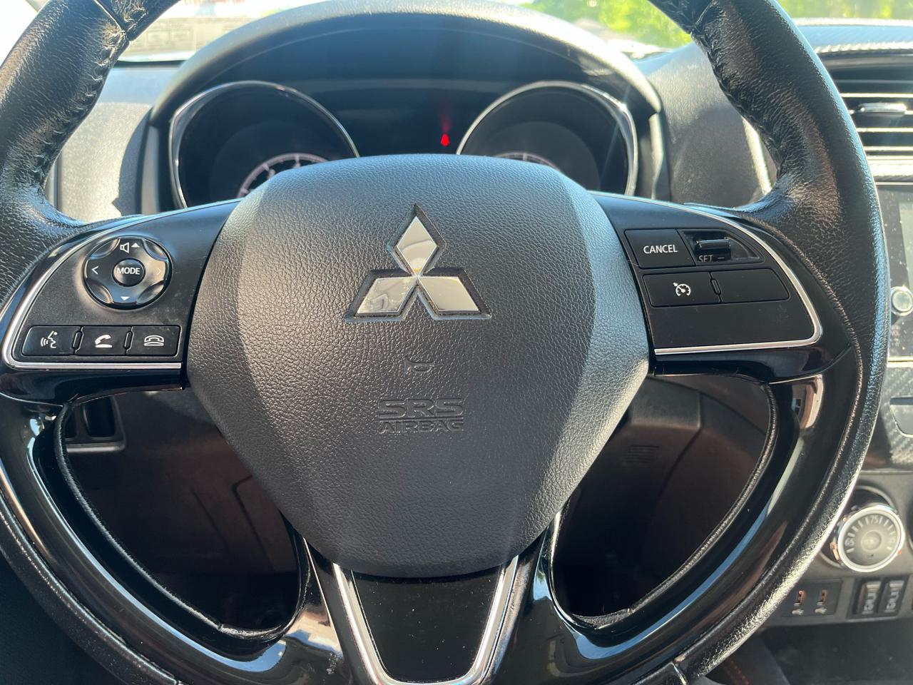 Mitsubishi Outlander Sport 2.4 SE 4WD CVT 2018