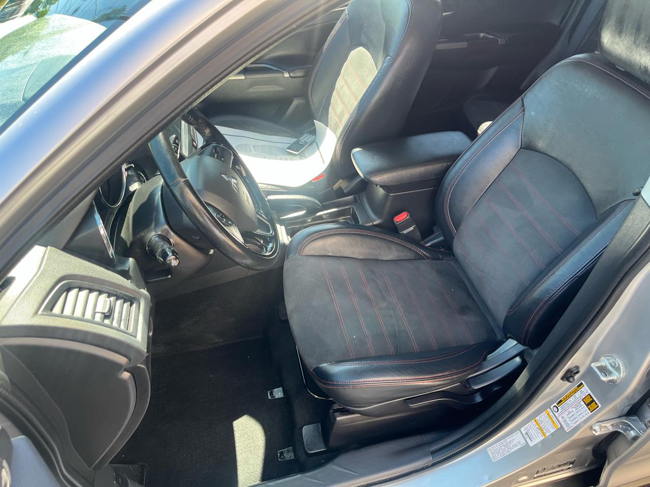 Mitsubishi Outlander Sport 2.4 SE 4WD CVT 2018