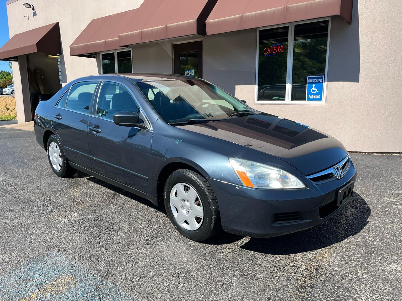 Honda Accord LX sedan AT 2007
