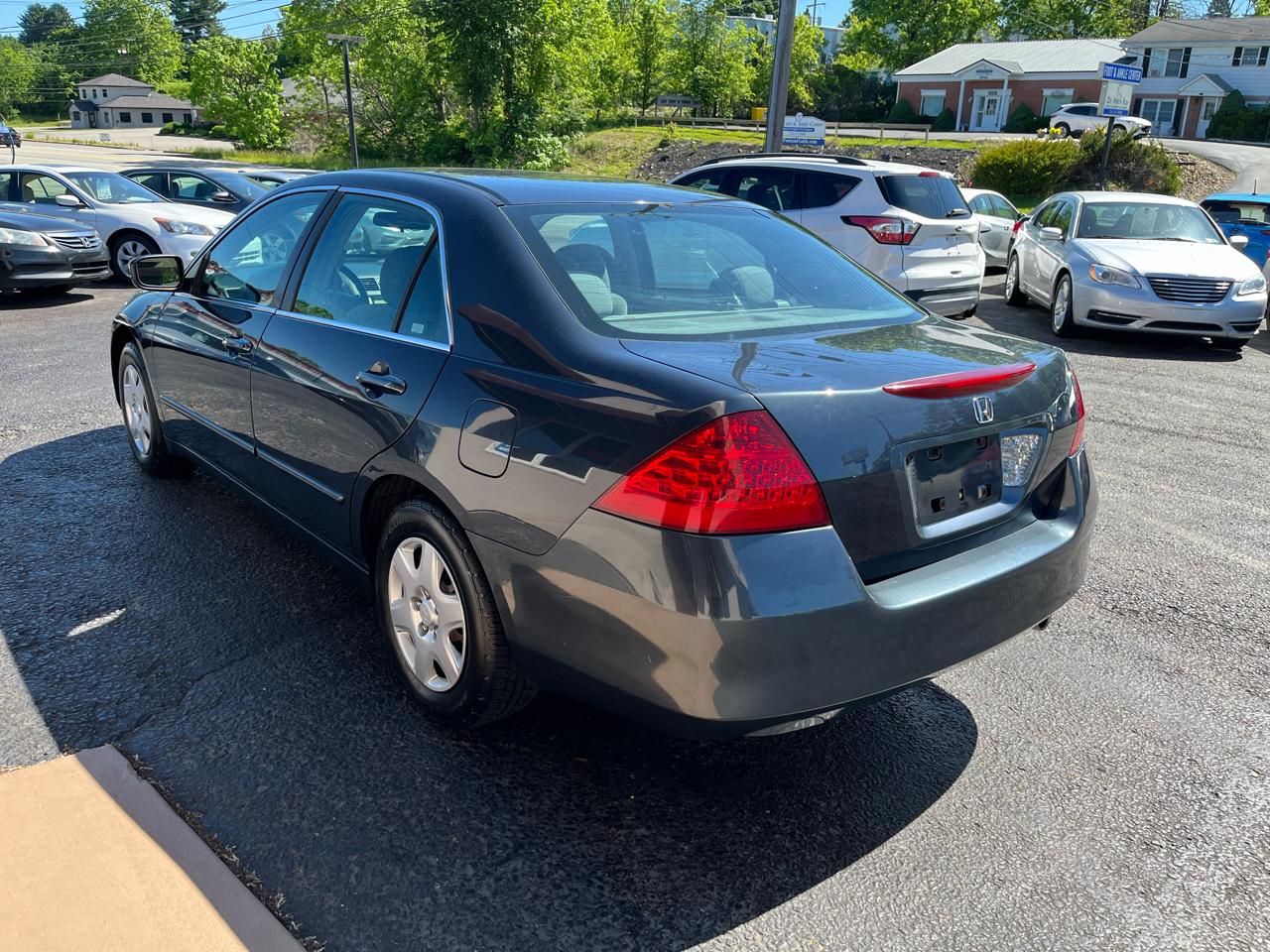 Honda Accord LX sedan AT 2007
