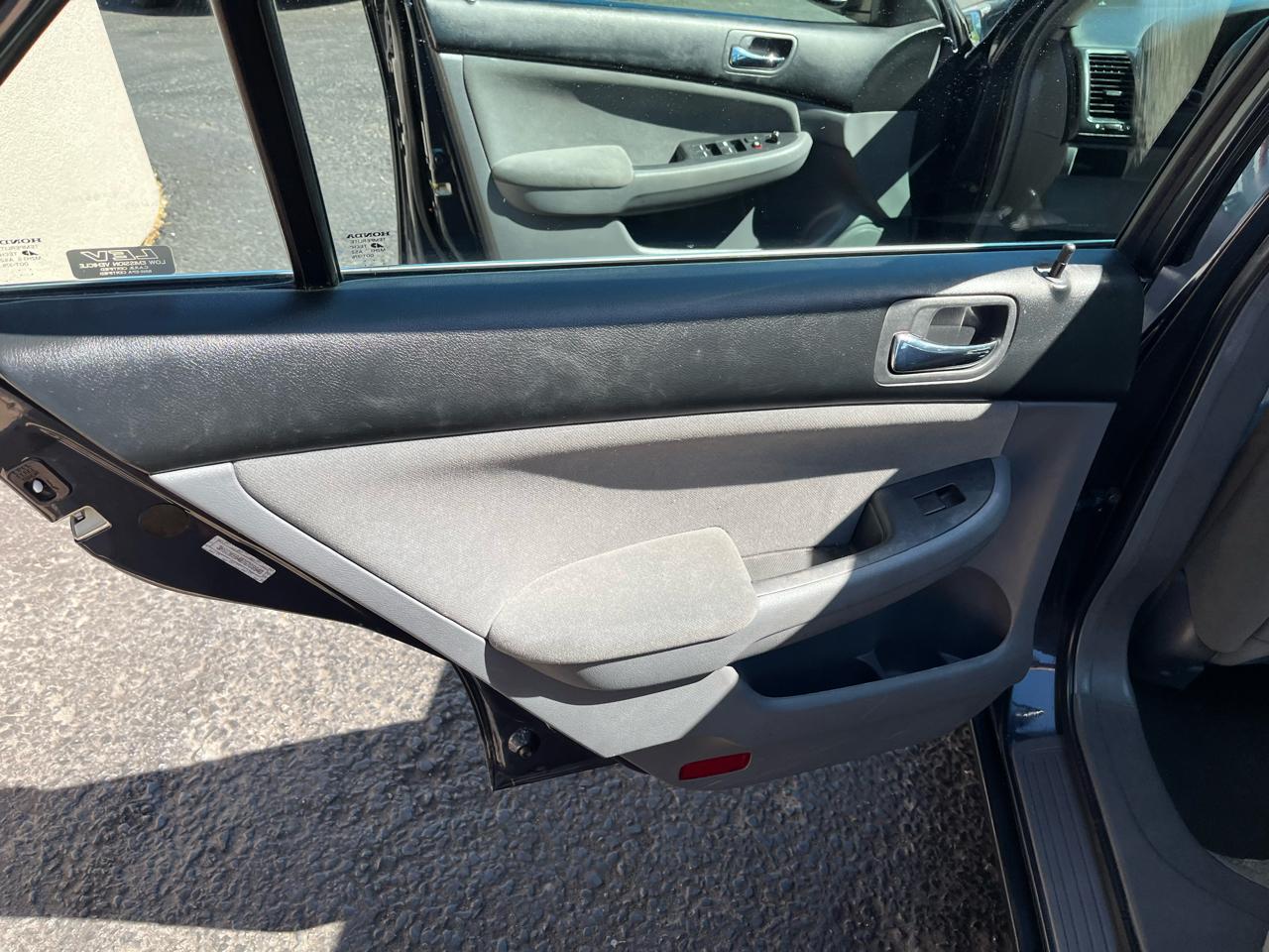 Honda Accord LX sedan AT 2007