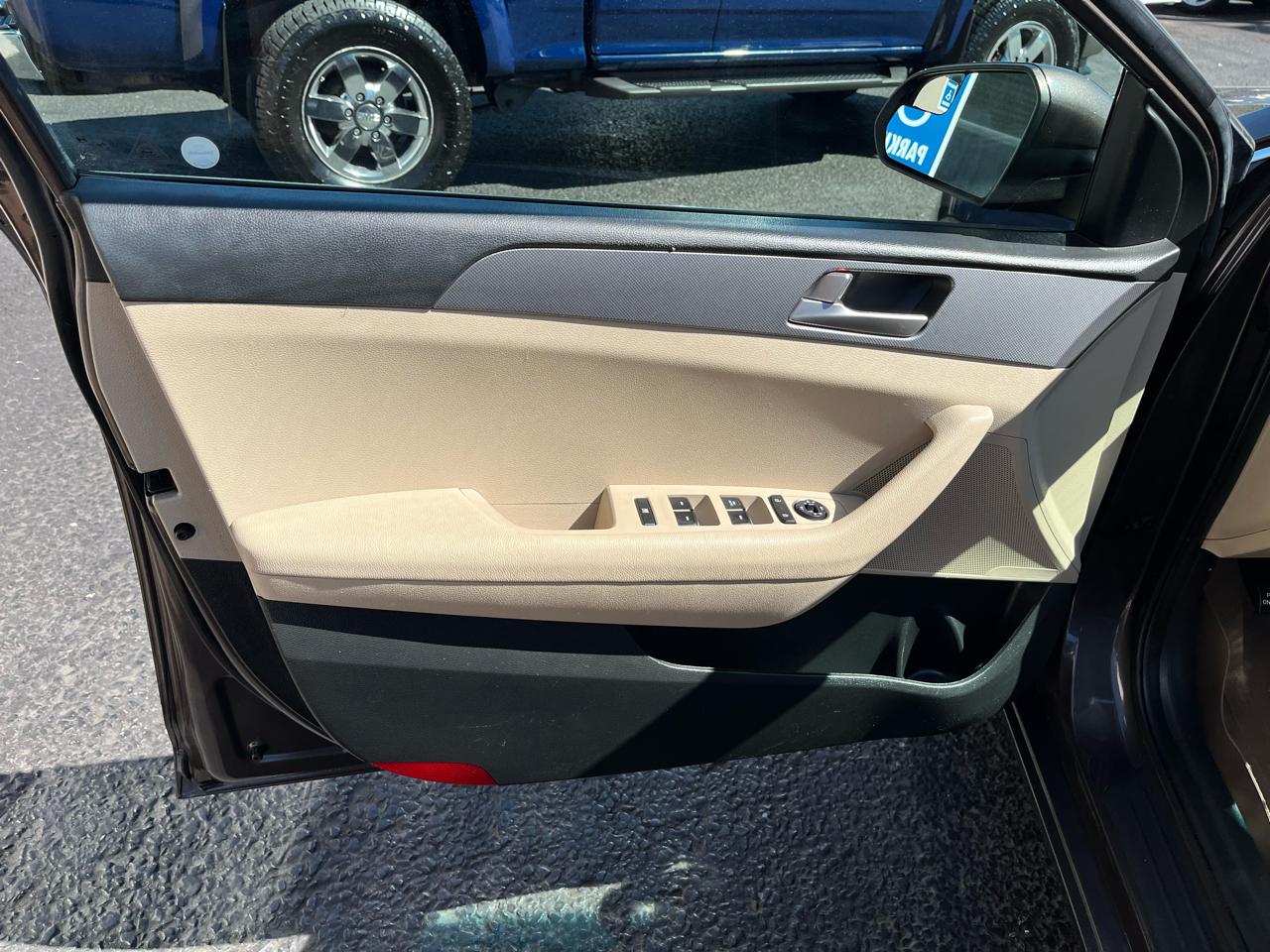 Hyundai Sonata SE 2017