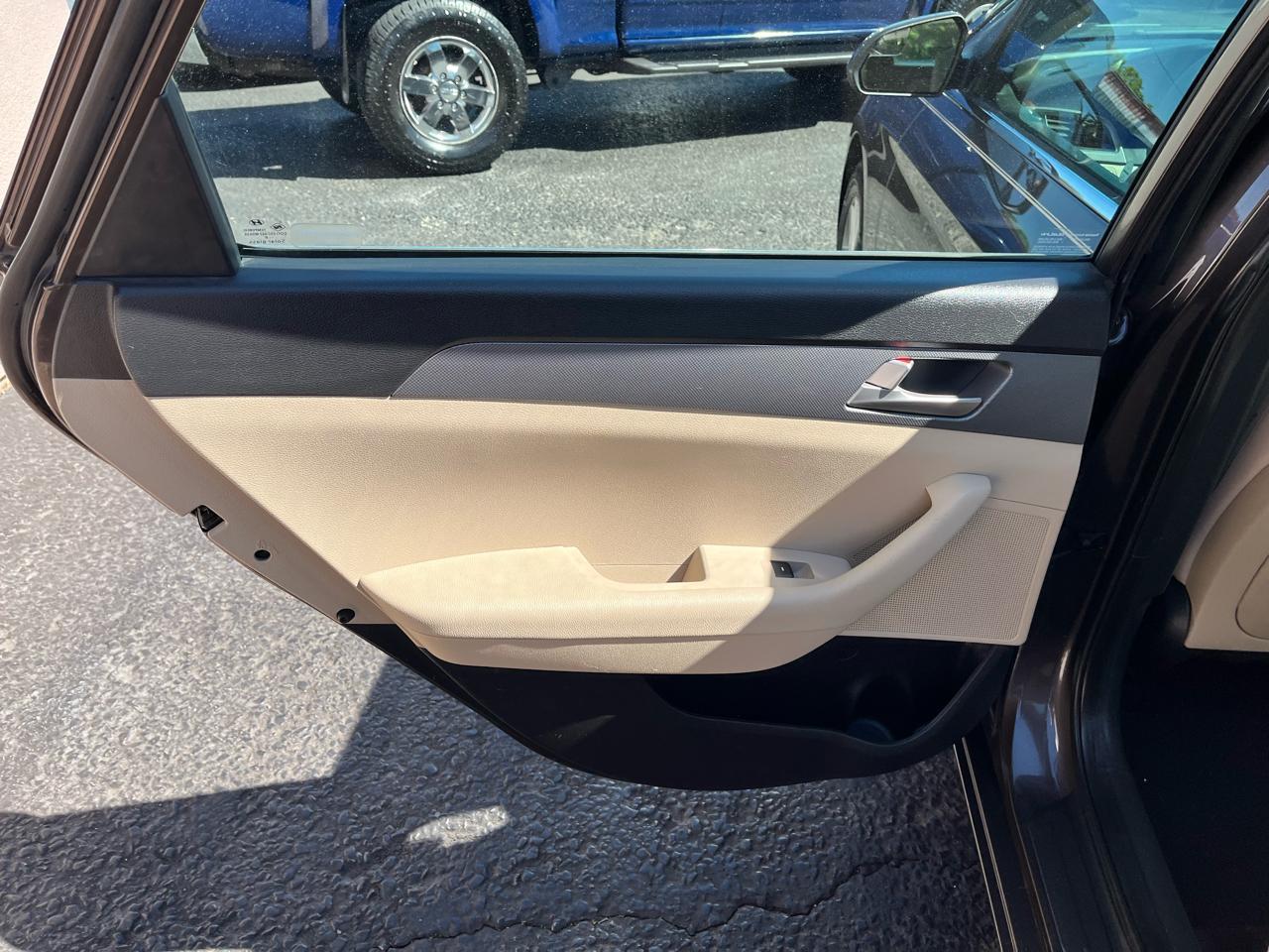 Hyundai Sonata SE 2017