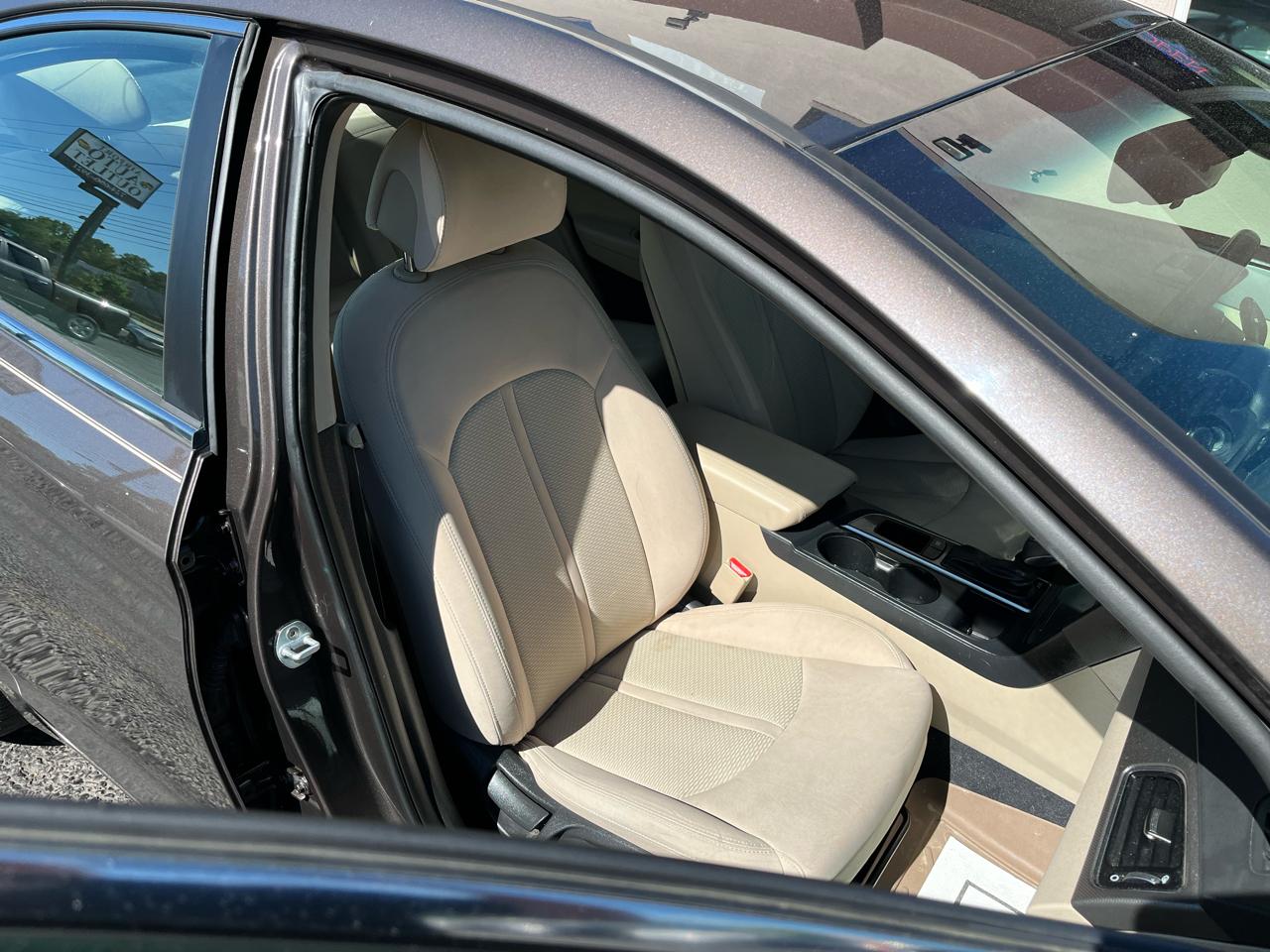 Hyundai Sonata SE 2017