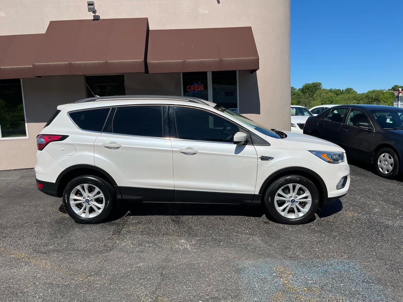 Ford Escape SEL 4WD 2018