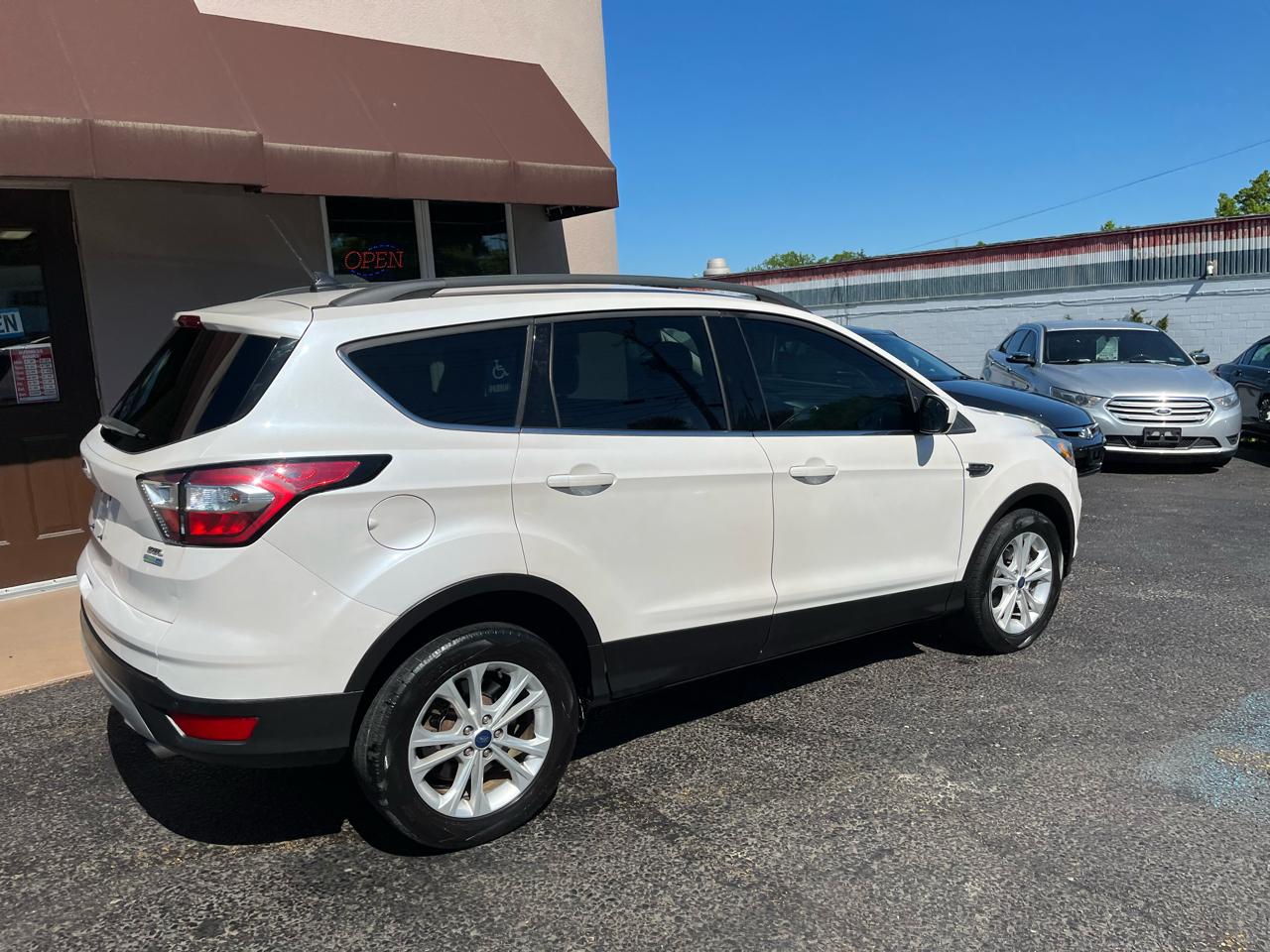Ford Escape SEL 4WD 2018