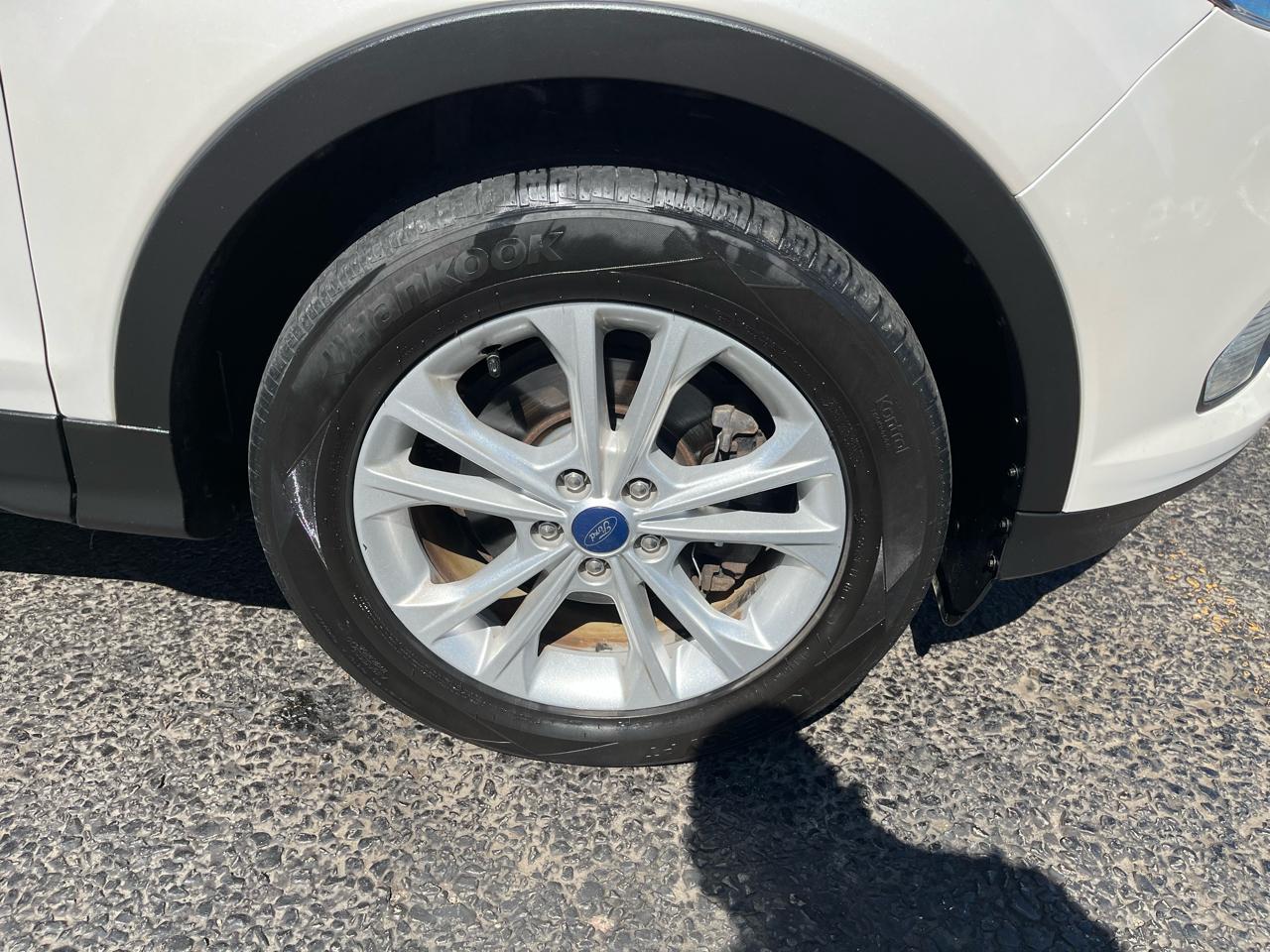 Ford Escape SEL 4WD 2018