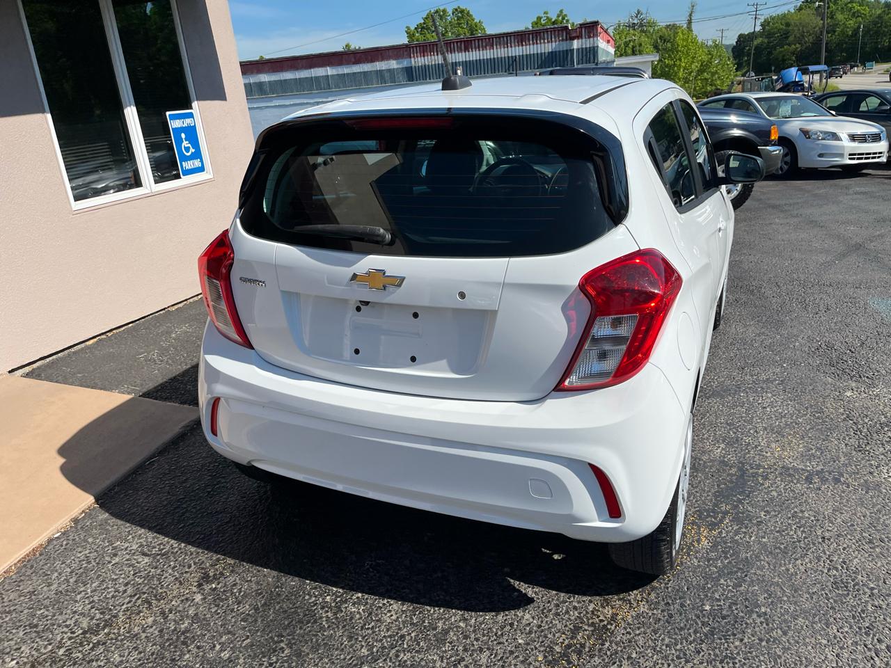 Chevrolet Spark LS Manual 2021