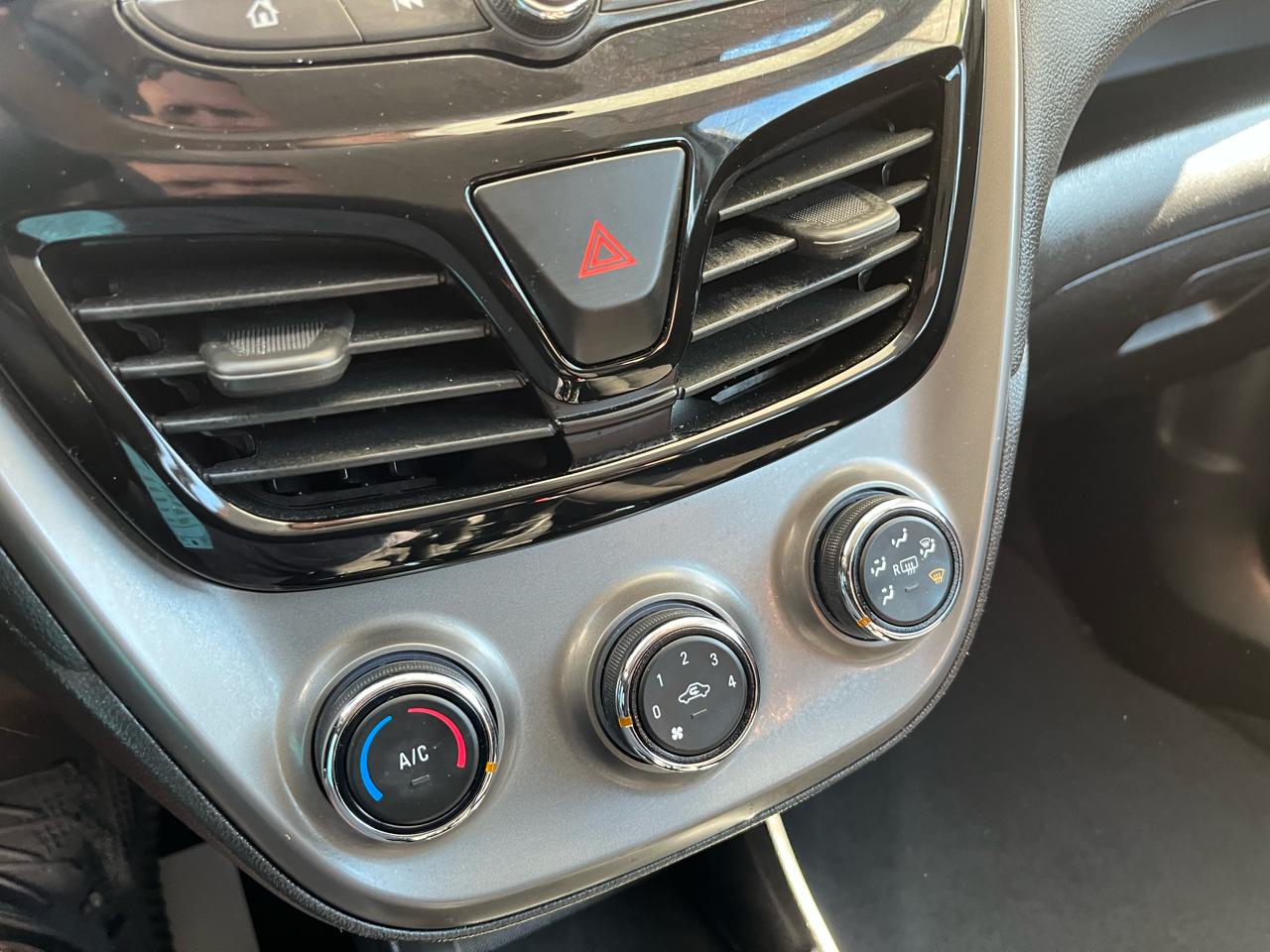 Chevrolet Spark LS Manual 2021