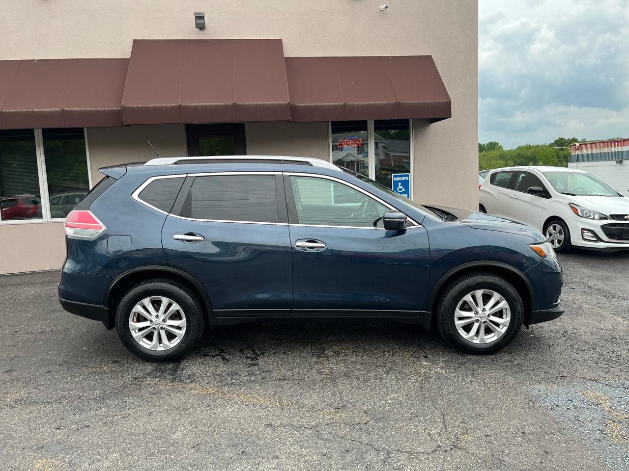 Nissan Rogue SV AWD 2015