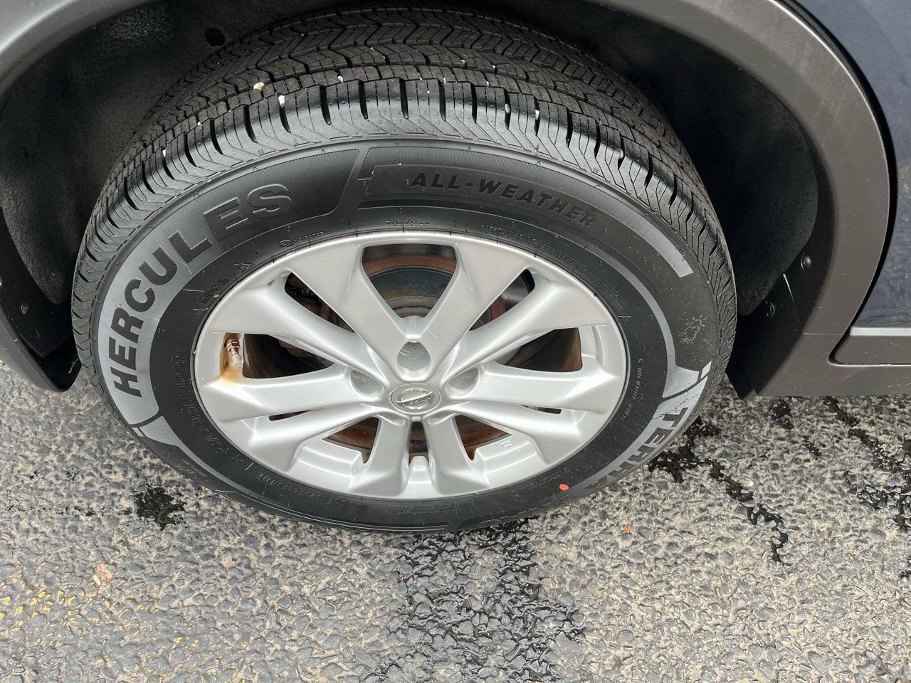 Nissan Rogue SV AWD 2015