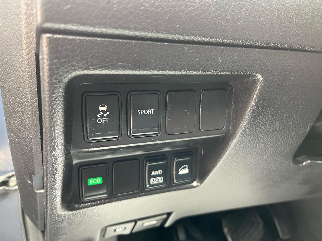 Nissan Rogue SV AWD 2015