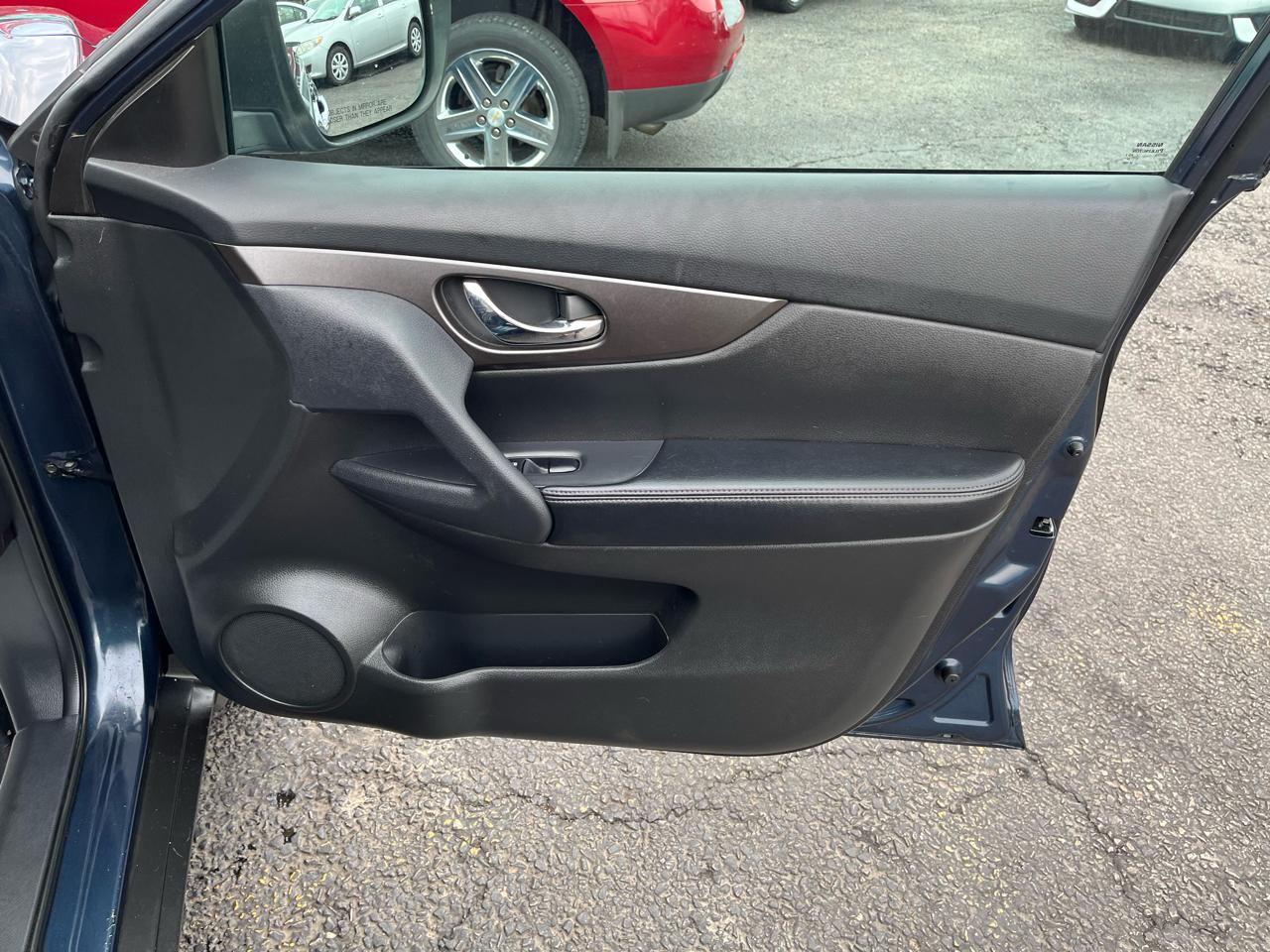 Nissan Rogue SV AWD 2015